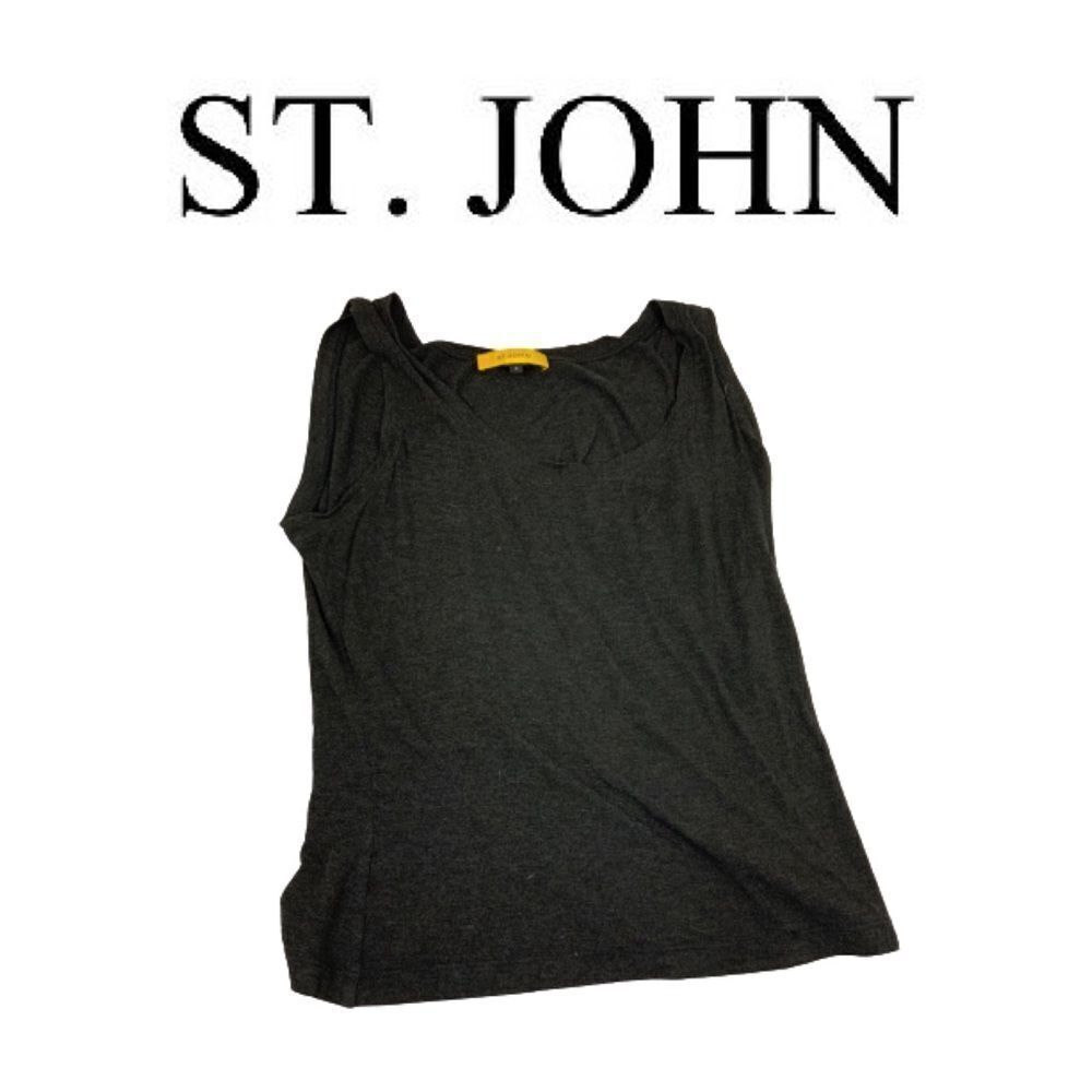 St John Gray T Shirt. Sz M